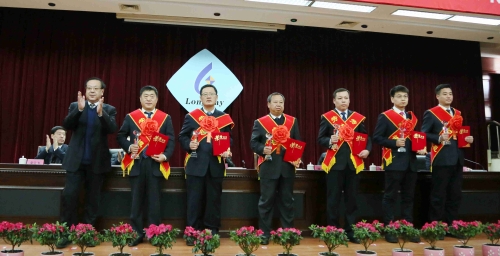 02 沈霆頒獎(jiǎng)